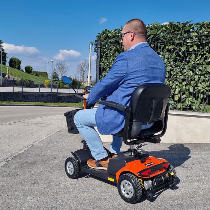 Električni skuter za invalide Mobility 210