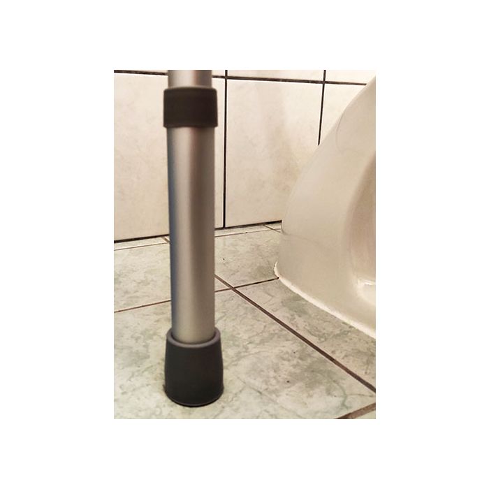 Sigurnosna ograda koja se montira na toalet