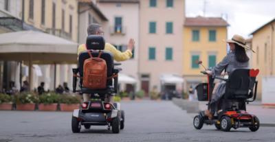 Samostalnost i sloboda kretanja: vodič kroz električne skutere i invalidska kolica